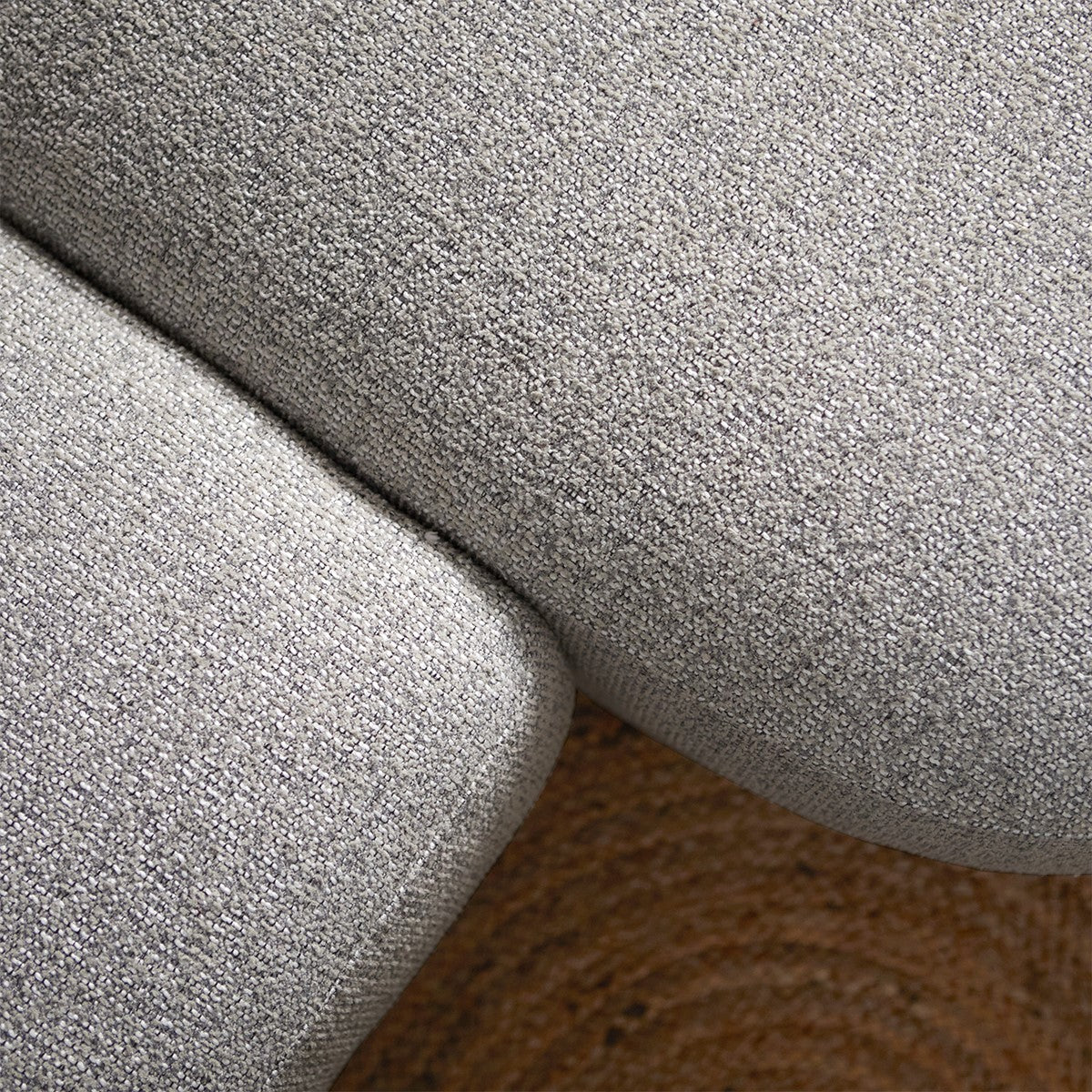 PEPP interiors COMO met ronde chaise longue links - Puente 09